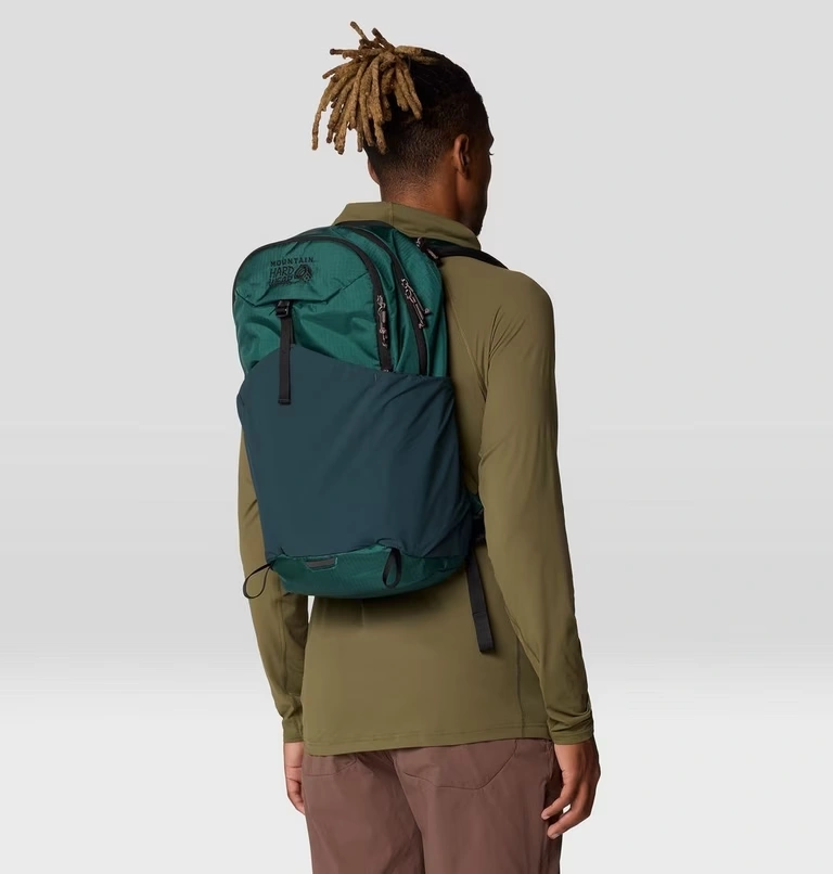 Field Day™ 22L Backpack 4 Field Day™ 22L Backpack