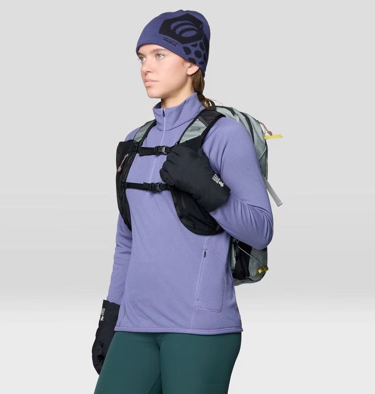 Women's AirMesh™ Half Zip 8 Women's AirMesh™ Half Zip